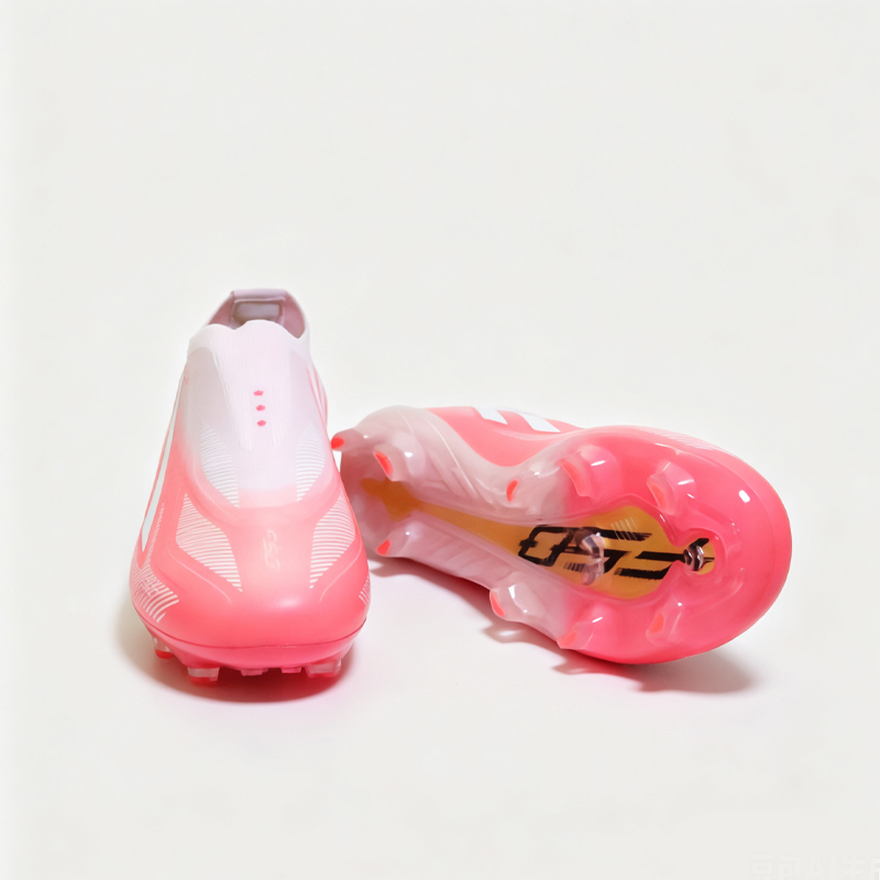 Sports Equipment For Boys - รองเท้าฟุตบอล NO-LACE รุ่น F50 คุณภาพสูง รองเท้าฟุตบอลผู้ชาย