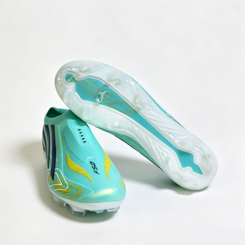 รองเท้าฟุตบอลผู้ชายคุณภาพสูงแบ - Sports Equipment For Boys บทวิจารณ์และราคา