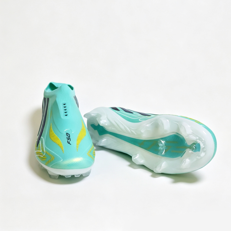 รองเท้าฟุตบอลผู้ชายคุณภาพสูงแบ - Sports Equipment For Boys บทวิจารณ์และราคา