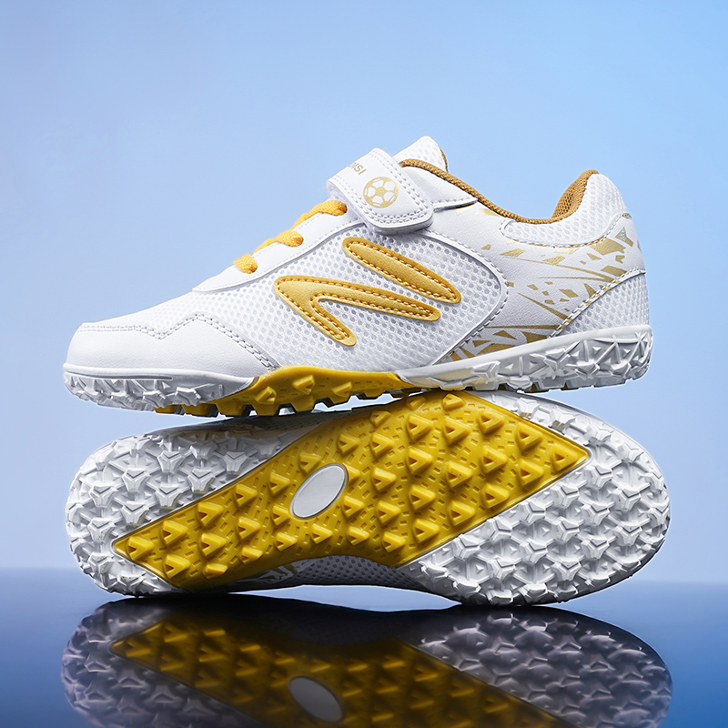 รองเท้าฟุตบอลเด็กแบบใหม่ รองเท - Sports Equipment For Boys บทวิจารณ์และราคา
